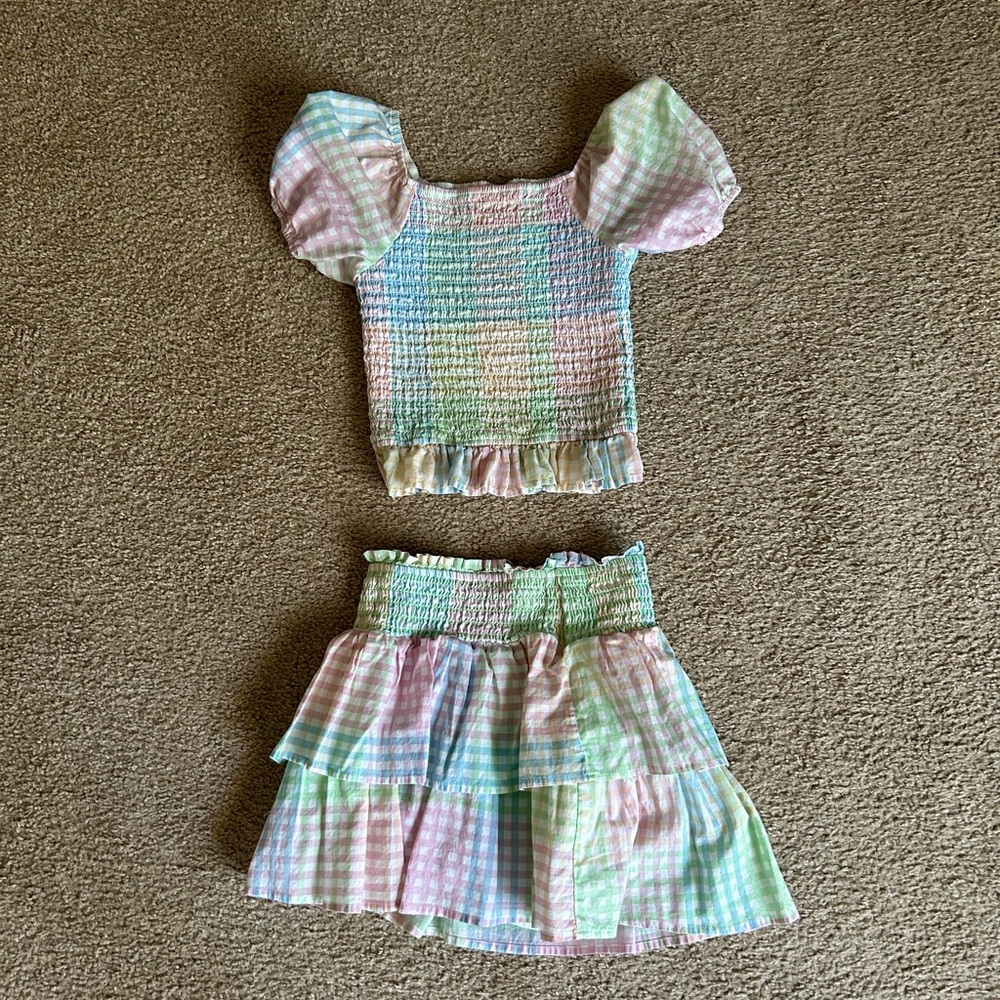 Girls skirt set